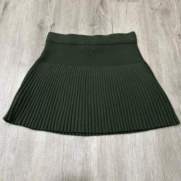 NWT Aerie Take Charge Sweater Skirt Dark Olive Green Mini Pleated Size Small - Picture 4 of 4